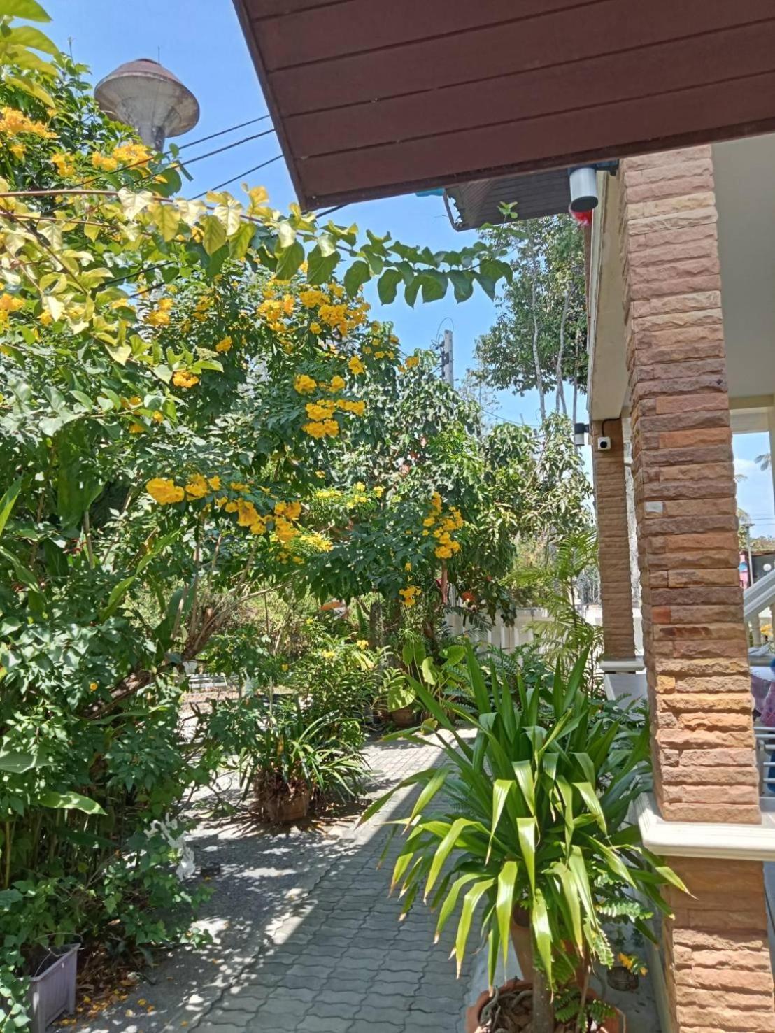 Wattana Bungalow Nai Yang Екстер'єр фото